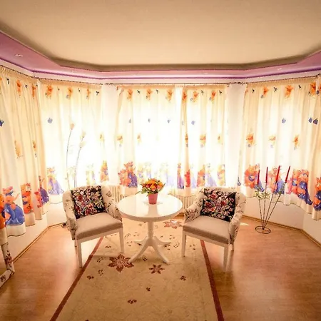 Homestay Casa Mona