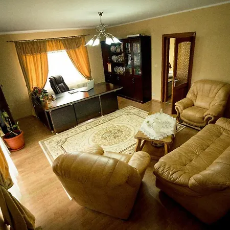 Casa Mona