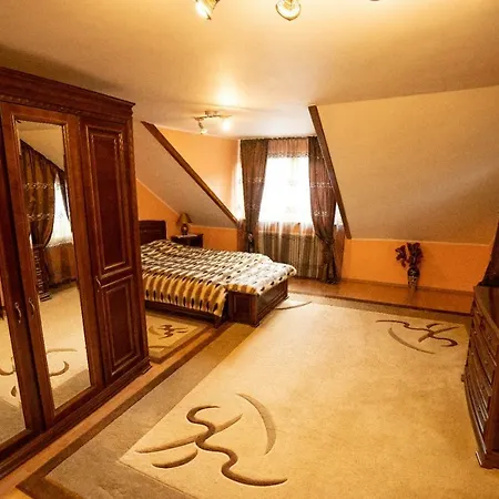 Casa Mona Homestay *